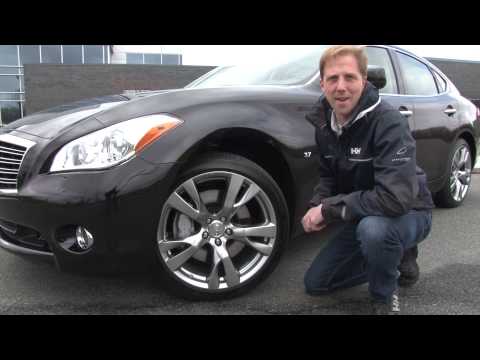 2014 Infiniti Q70 - TestDriveNow.com Review by Auto Critic Steve Hammes | TestDriveNow