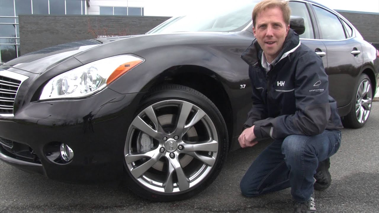 2014 Infiniti Q70 - TestDriveNow.com Review by Auto Critic Steve Hammes