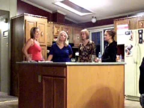 Minnick Girls & Mom Singing in the Kitchen