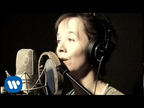 Anne Dorte Michelsen - Den Danske Sang (Official Music Video)