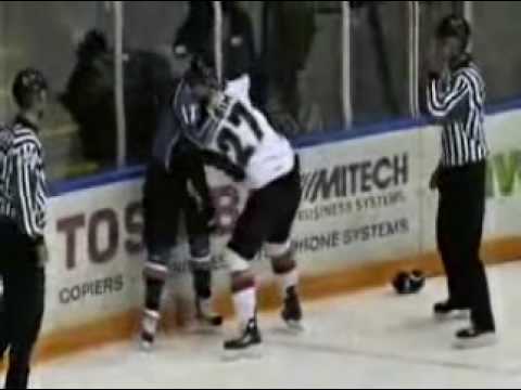 Kyle Aschim vs Elgin Pearce