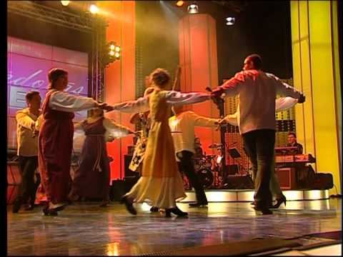 Olga Rajecka un Sprukuļu ģimene - MĒS DEJOJĀM