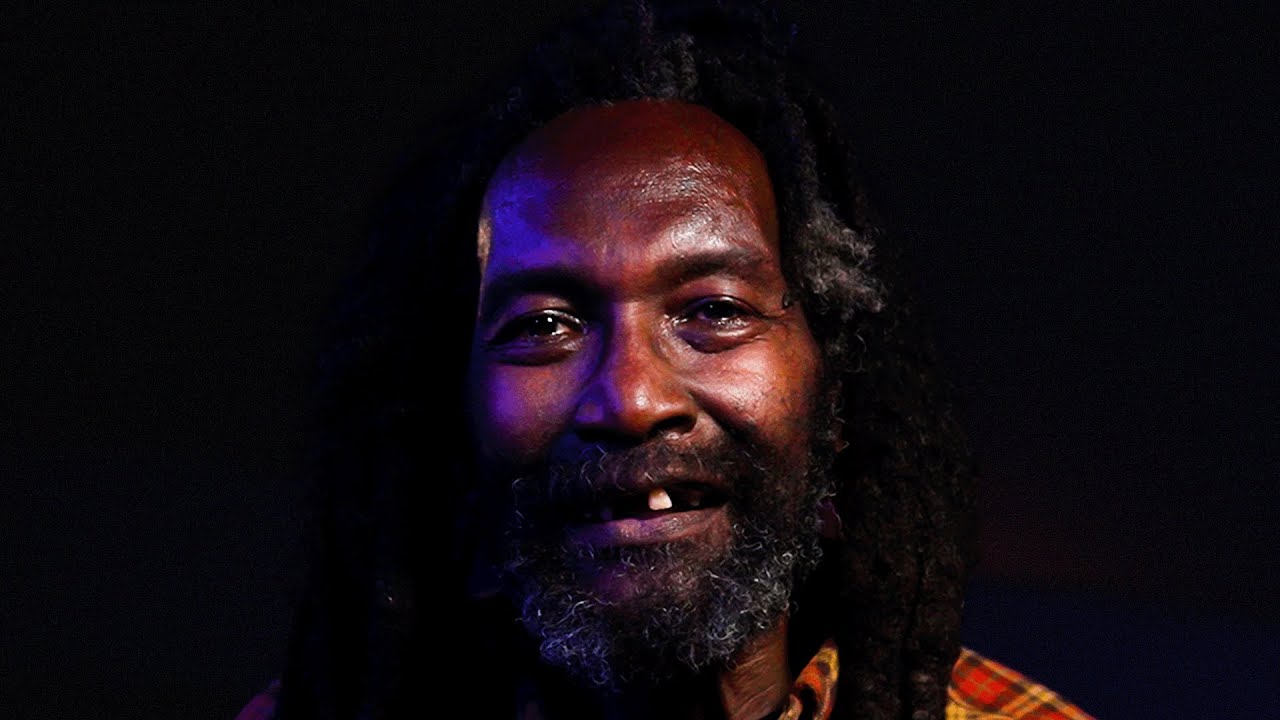 After 40 Years of Homelessness, He Gave His Life to JESUS! 😳 (MUST WATCH)