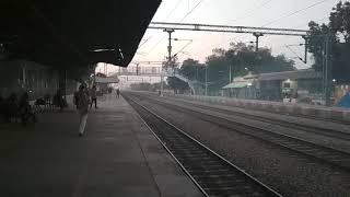 preview picture of video '12878 Ranchi Garib Rath Exp @ 130 kmph!!'