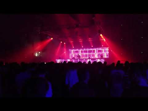 Patrice Bäumel playing Pig&Dan - Lost Another Angel (Dub) @ Hangar, Luka Beograd, 29.12.2018