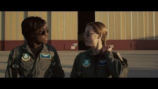 Captain Marvel - Extrait "La tête dans les nuages" VF