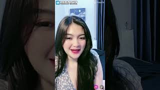 Download lagu ZARA GLADYS MANGO LIVE mp3