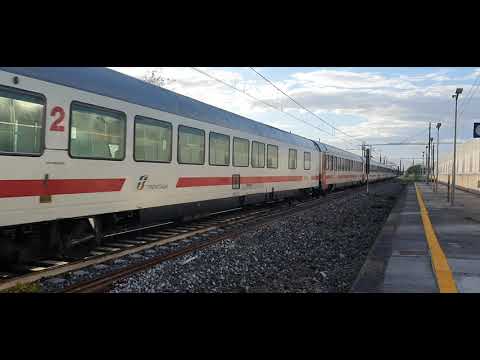 IC Torino/Salerno in transito a Cancello ed Arnone