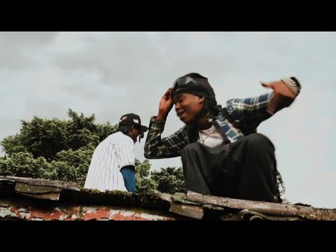 LIL PAPY X - 2CHAINS FT VVX MOLLY .BABIE TEE.HAIIILY SELASIEI .SMOKE 092 (OFFICIAL VISUALIZER )