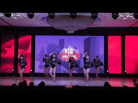 Younic Bachata Ladies Saturday Performance