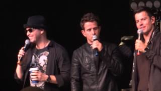 NKOTB CRUISE 2015 - Concert GROUP A - KEEP ON SMILIN&#39;/POPSICLE