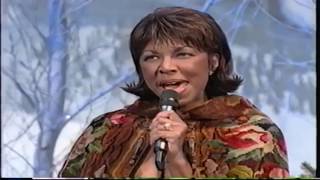 Natalie Cole - Jingle Bells