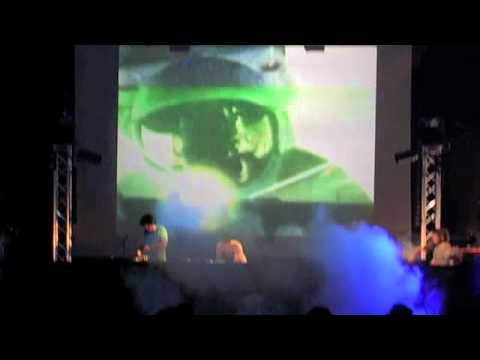Dotboy vs Anticlimax @ Synesthesie 2009 Nuits Sonores - DoubleMixte