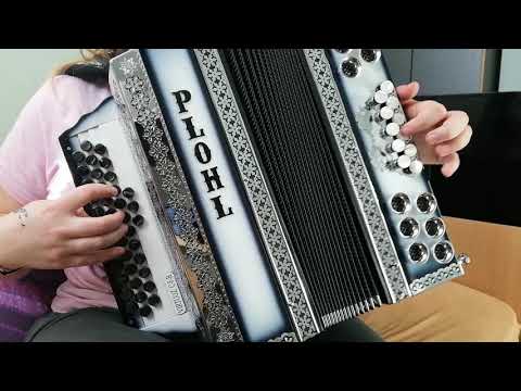 Avsenik - Na roblek (Tjaša)