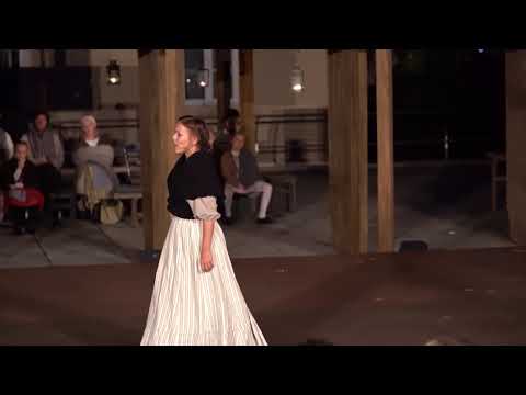 download lagu mp3 mp4 Roar Johansen, download lagu Roar Johansen gratis, unduh video klip Download Roar Johansen Mp3 dan Mp4 Viral Gratis