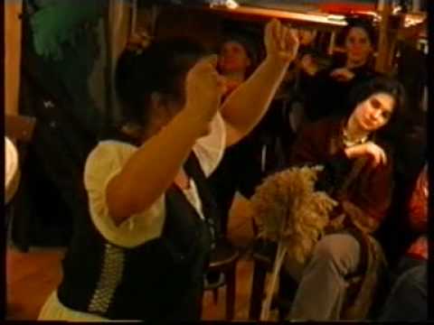 Kanalas Éva-Így kell járni