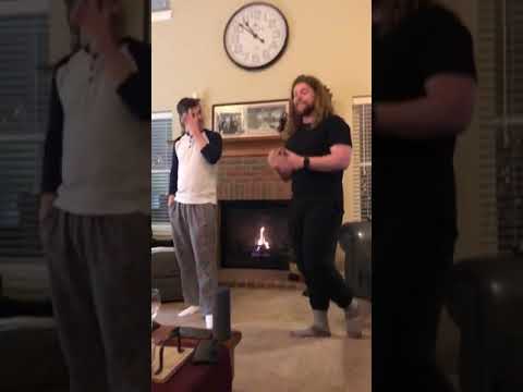 Deangelo's juggling skills - The Office US