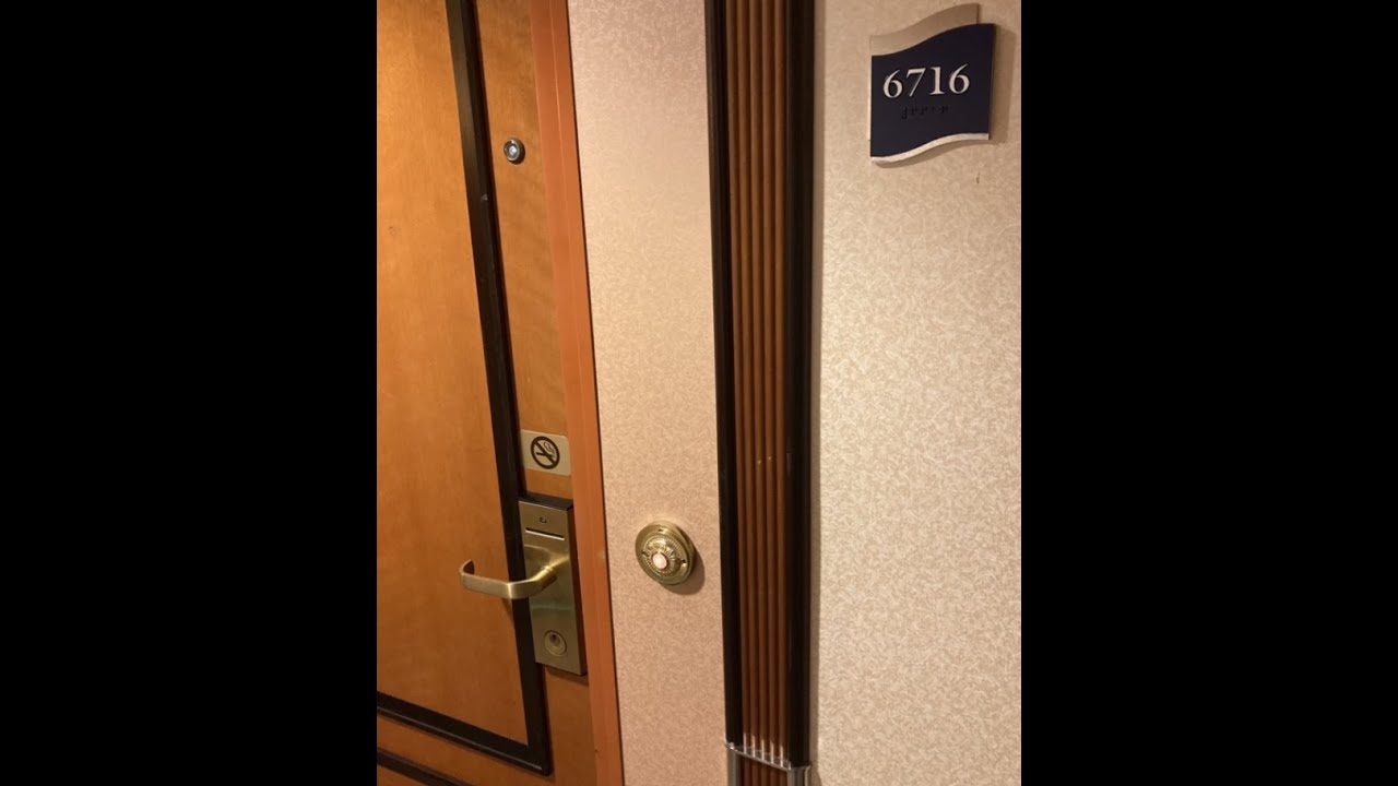 Independence of the Seas - Cabin 6716 - Video 5