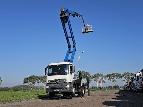 Mercedes-Benz video nahled