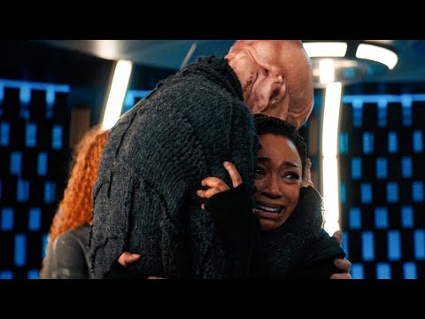 Burnham Reunites With The Crew - Star Trek Discovery 3x03