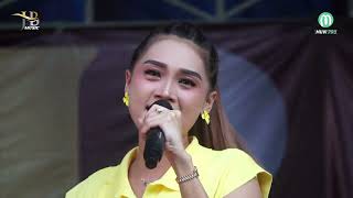 Download lagu BANDAR GINCU -  DESI PARASWATI  - JB MUSIK LIVE DESA GEBANG UDIK BLOK KEBUYUTAN 06 JULI 2022 mp3