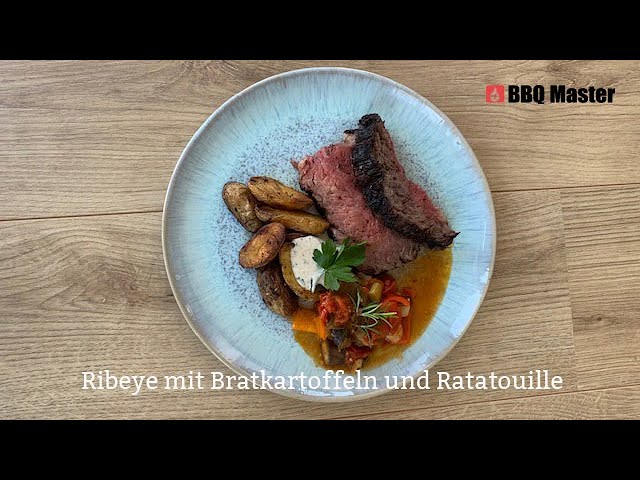 Video Teaser für BBQ Master Rezeptidee(Schwiizerdütsch): Black Angus Ribeye, Bratkartoffeln, Ratatouille