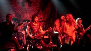 Lujuria Corazón de heavy metal (Con Txus de mago de oz) - Sala Heineken Manzano Vs. Lujuria