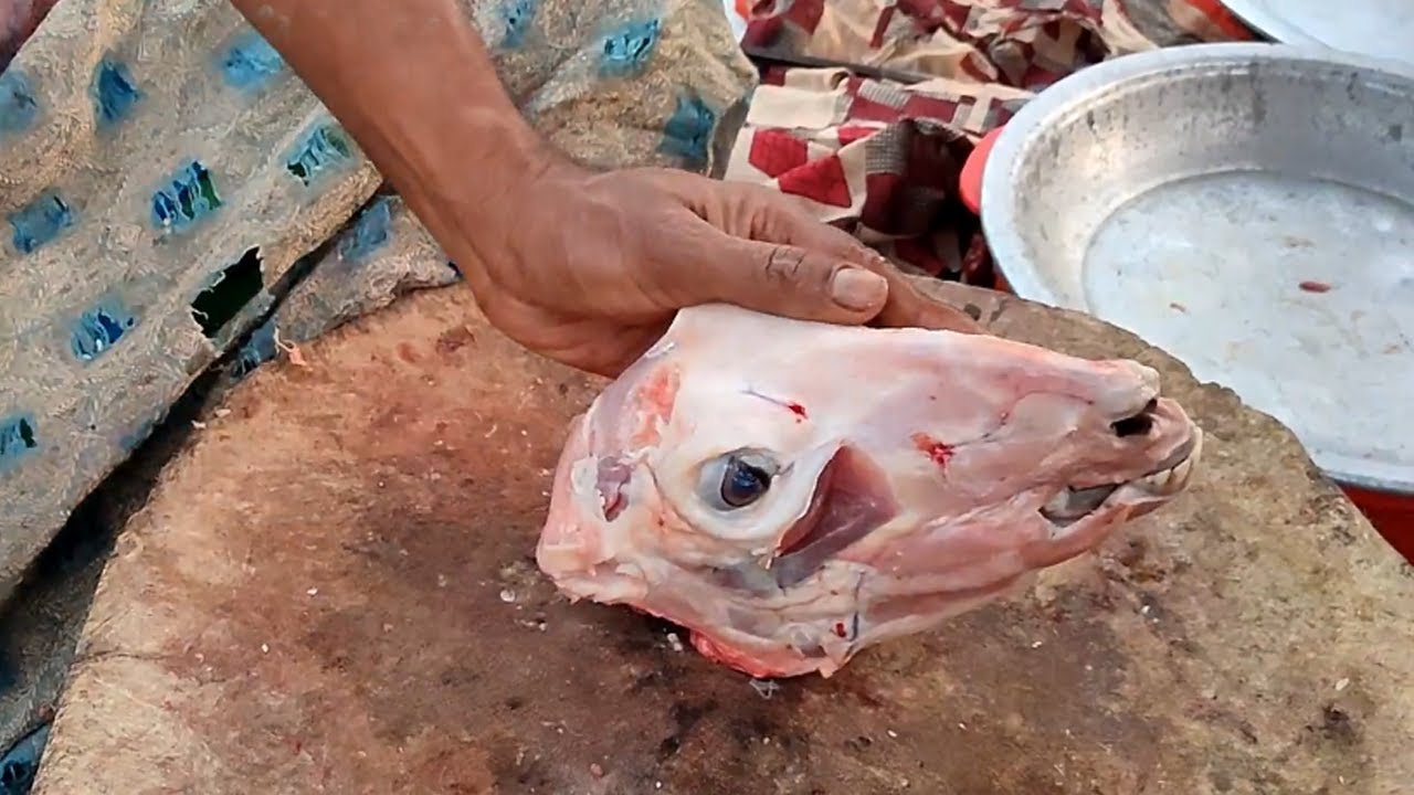 Goat Head Cutting Skills || Lamb Head Cleaning & Cutting || Amazing Cutting Style