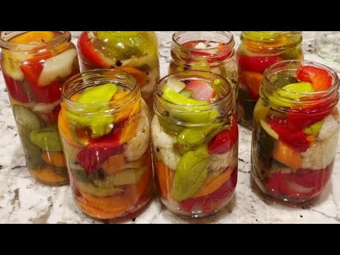 , title : 'Giardiniera homemade | Pickled vegetables'