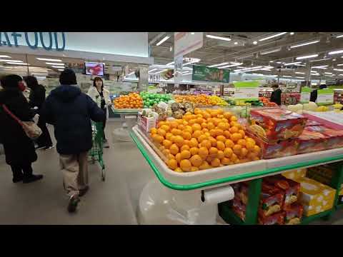 Big T&T Supermarket at Woodbine/16th Ave. Markham, Ontario