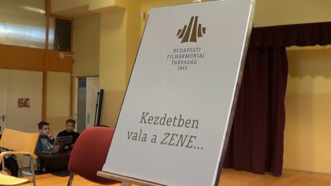 "Kezdetben vala a zene ...."