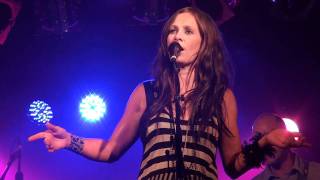 Kasey Chambers - The Captain