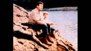 Andy Griffith Theme Song sung by Andy