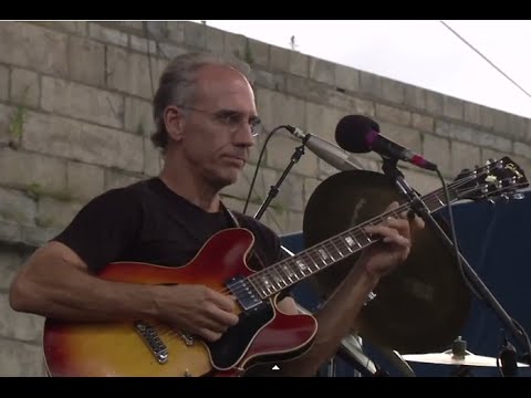 Fourplay - Full Concert - 08/12/00 - Newport Jazz Festival (OFFICIAL)