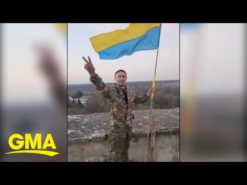 Ukrainian soldiers move into Kherson after Russians retreat l GMA