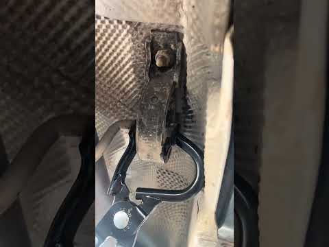 I love these exhaust hanger pliers!