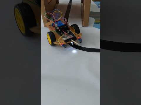 Robô Seguidor de Linha com Arduino e Sensor Infravermelho