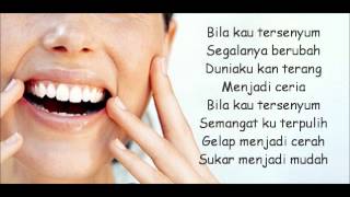 Download lagu Irwan- Bila Kau Tersenyum with lyric mp3