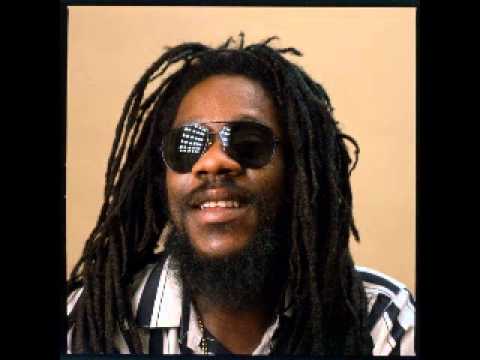 Dennis Brown - Should I Have Faith in you............