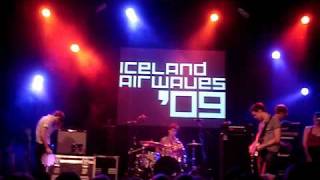 The Drums - I Felt Stupid @ Iceland Airwaves 2009