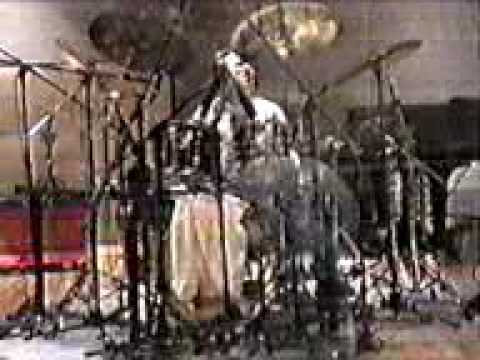 Sean Reinert Drum solo (Aghora - Existence)