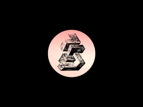 Bambooman - Skip (ripped from Deft's Space Hardware Mix)