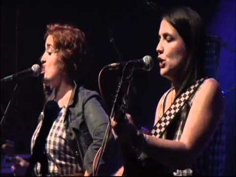 The Sweetback Sisters - Run Home and Cry. Shrewsbury Folk Festival 2011
