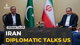 Pakistan's Army Chief Meets Iran Foreign Minister to Mediate US Tensions
