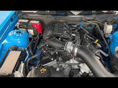 28 State Cars - 2013 Mustang 3.7 inGrabber Blue - Interior