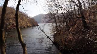 preview picture of video 'Lacul Tarnita - Piatra lui Lucaci'