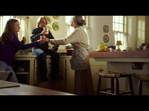 The Visit 2015- Pineapple upside down cake rap!