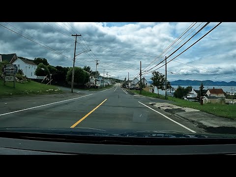 V212 Dirigindo de Dalhousie NB para Campbellton NB Canadá agosto de 2023