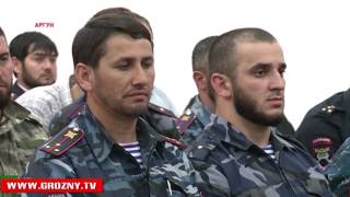 Магомед Даудов вместе с Михаилом Федотовым побывали в РОВД Аргуна
