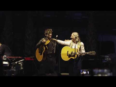 -M- & Roger Hodgson de Supertramp - "Give a little bit" (Live @ Arènes de Nîmes 11.07.19)